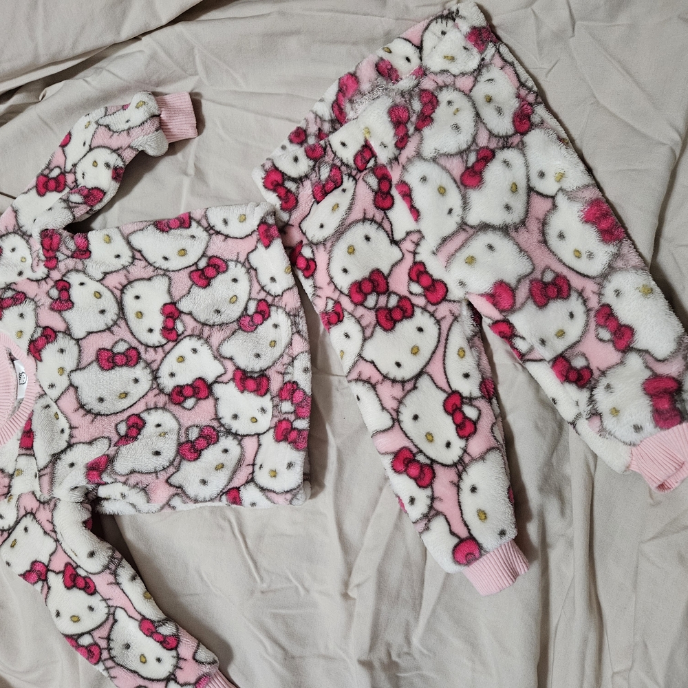 Hello Kitty Pink Kids Pajamas